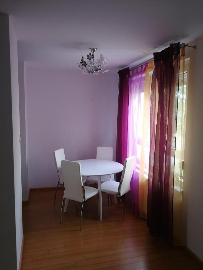 Iver Apartman Apartment Сесвете Екстериор снимка