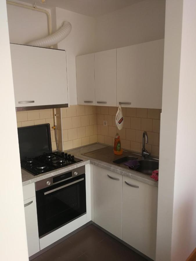 Iver Apartman Apartment Сесвете Екстериор снимка